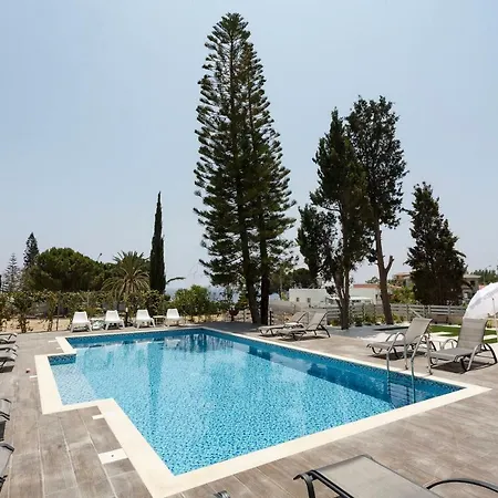 Apartament Coral Bay Sea Breeze - Rooftop Apt, Pool & Sea Views, Sleeps 8