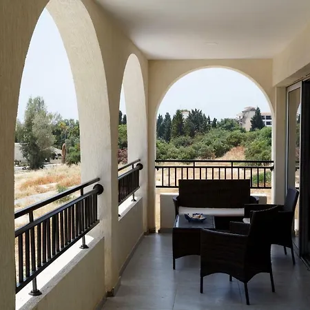 Coral Bay Sea Breeze - Rooftop Apt, Pool & Sea Views, Sleeps 8 Peja