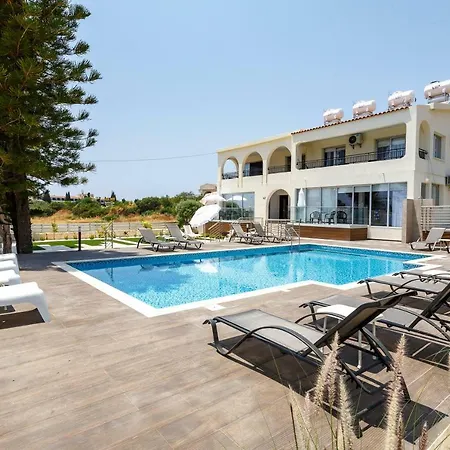 Apartment Coral Bay Sea Breeze - 3 Bedroom Peyia